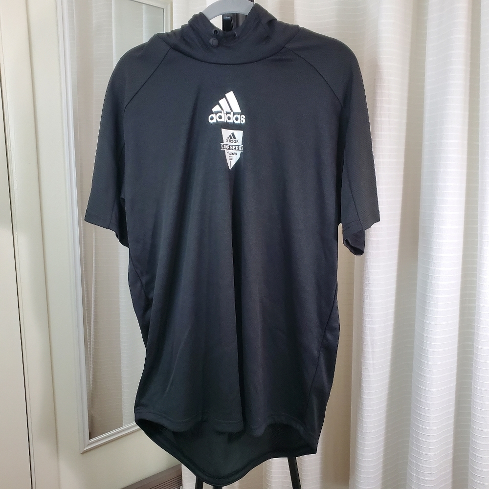 Adidas Short Sleeve Camp Series Hoodie size Large NWT